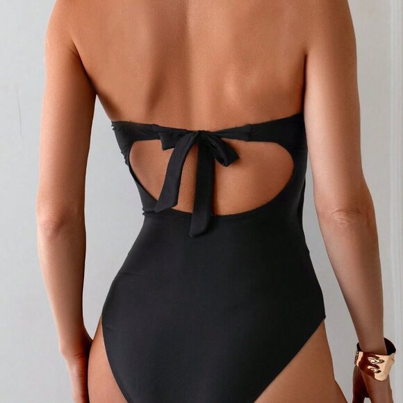 Black Casual Women's Hollow Out Metal Decor Jumpsuit - Picture 2 of 8